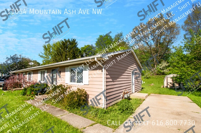 Building Photo - 11054 Mountain Ash Ave NW