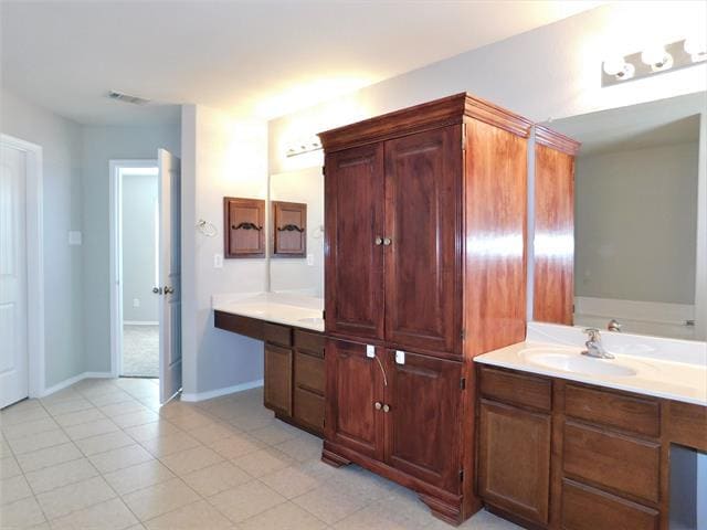 Building Photo - 9116 Westminster Dr