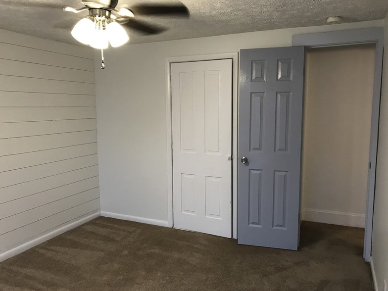 Front Bedroom - 2203 5th Ave