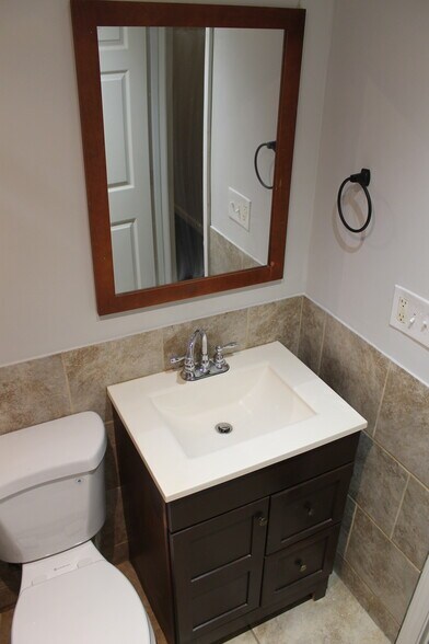 Building Photo - 756 Sunset Blvd SW