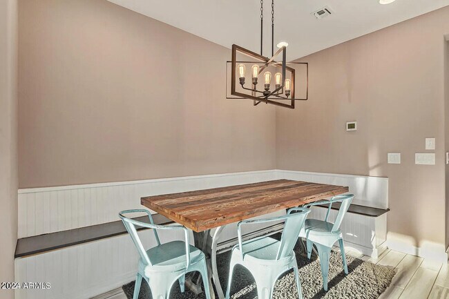 Building Photo - 4652 Cabrio Ter