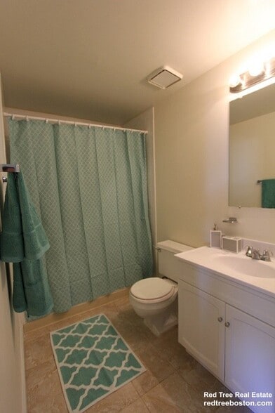 Building Photo - 801 Tremont St