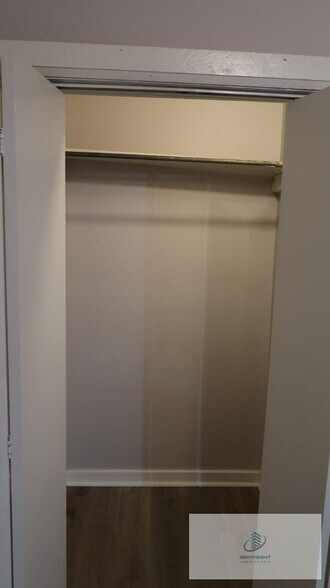 Building Photo - 2067 N Leavitt St