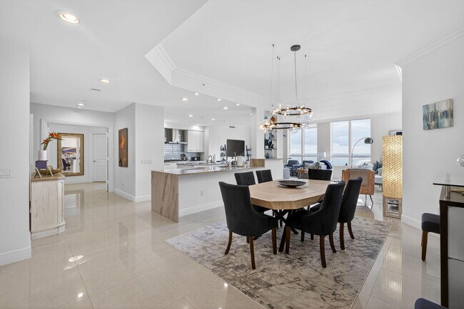 Building Photo - 3800 N Ocean Dr