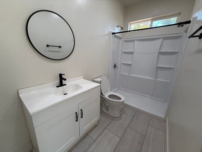Building Photo - Small Pet Considered in this Beautiful Lik...