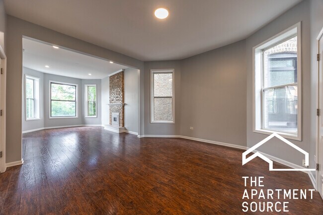 Building Photo - 1711 N Kedzie Ave