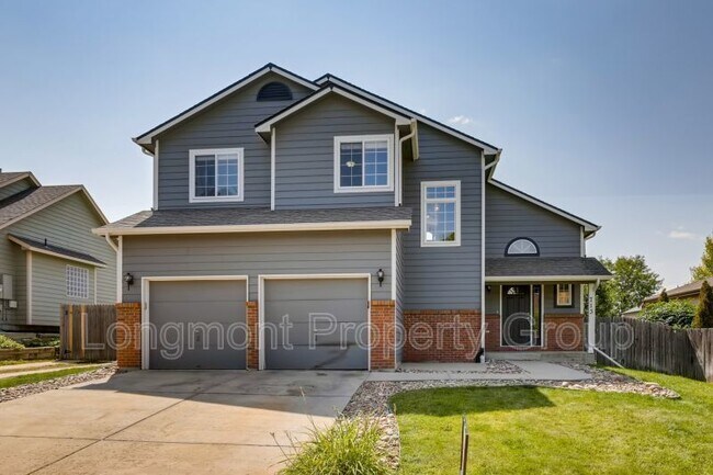 Primary Photo - 713 Pendleton Ave