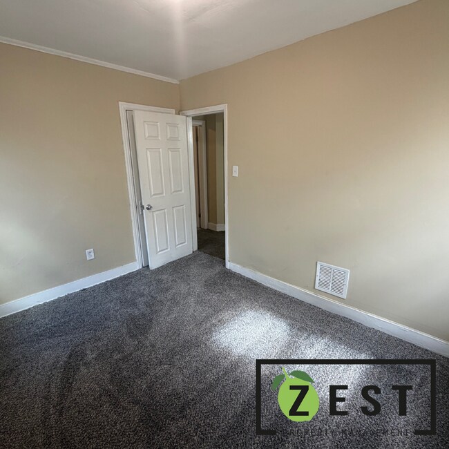 Building Photo - 15765 Washburn St