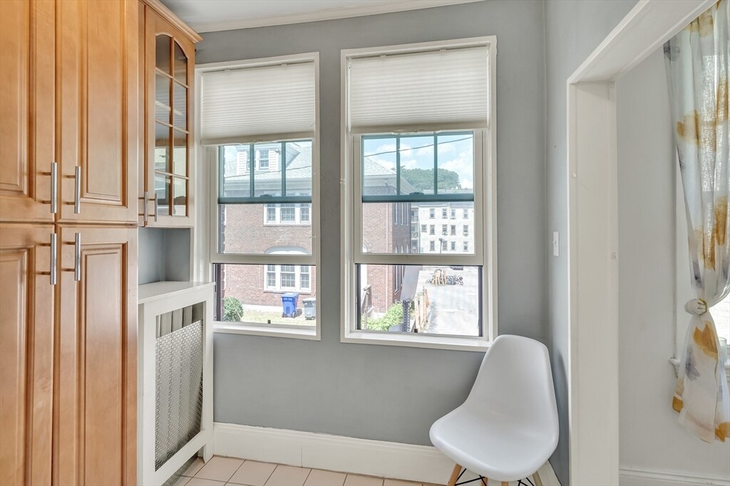 Building Photo - 130 Sutherland Rd