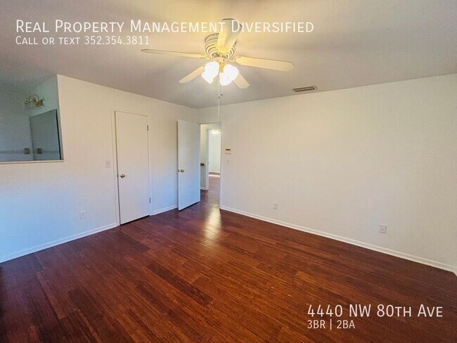 Building Photo - 4440 NW 80th Ave