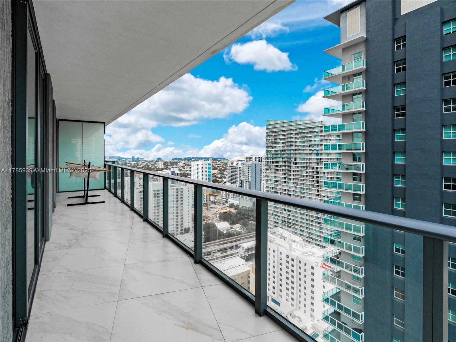 Building Photo - 1300 S Miami Ave