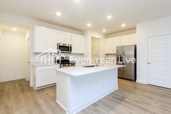 Building Photo - 3427 Merton St