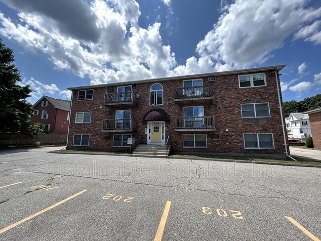 Building Photo - 51 Alvarado Ave