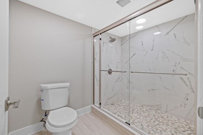 Building Photo - Luxury Waterfront Condo at Monte Carlo Tow...