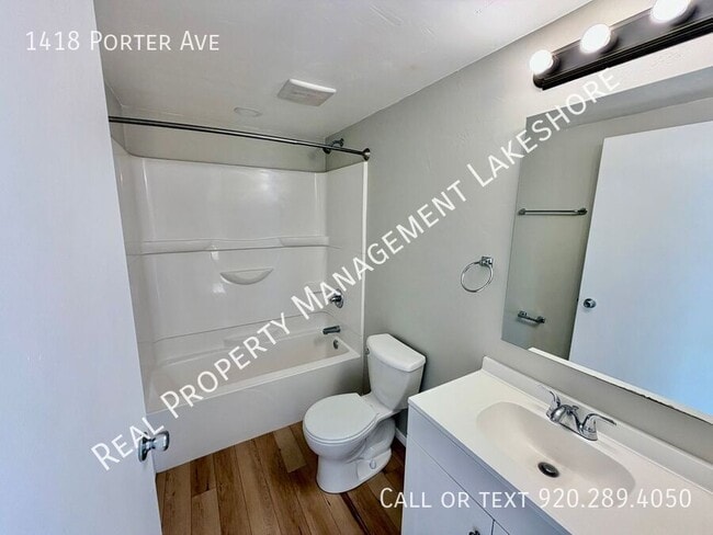 Building Photo - 1418 Porter Ave