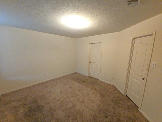 Building Photo - 1615 Pink Stone Dr