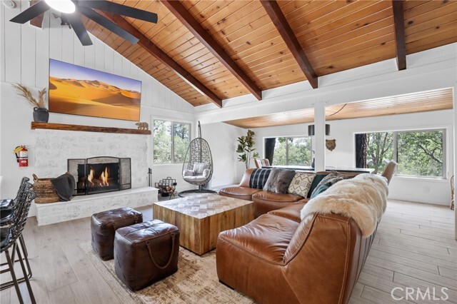 Building Photo - 41625 Thrush Ct