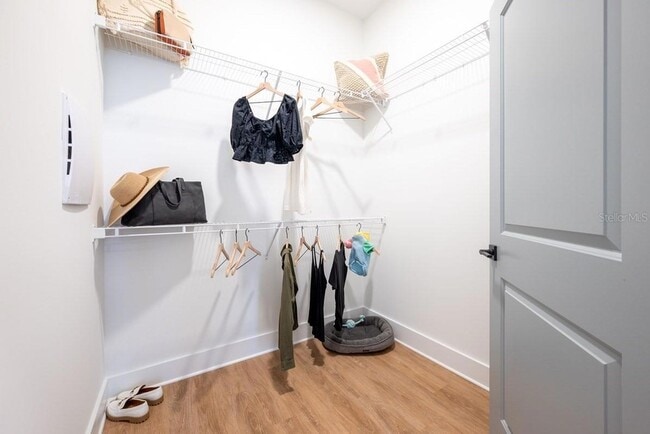 Building Photo - 11929 Pioneers Way