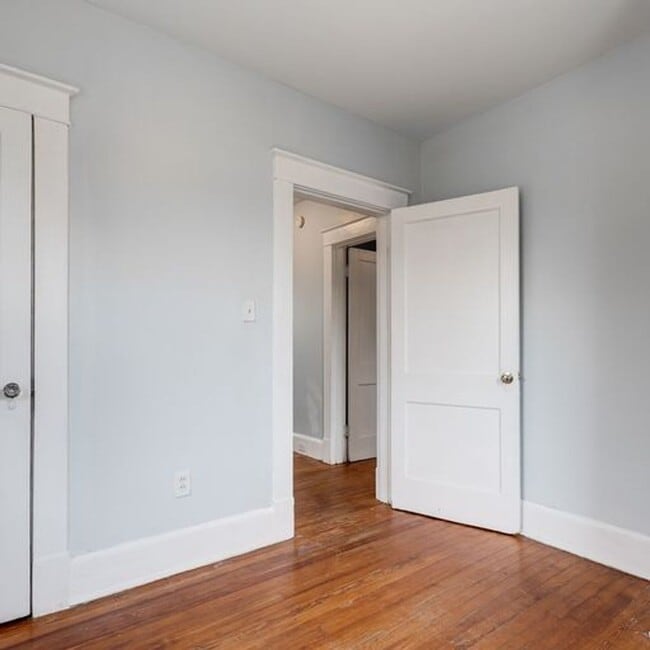 Building Photo - 3 Bedroom Home in Highland Park ***Availab...