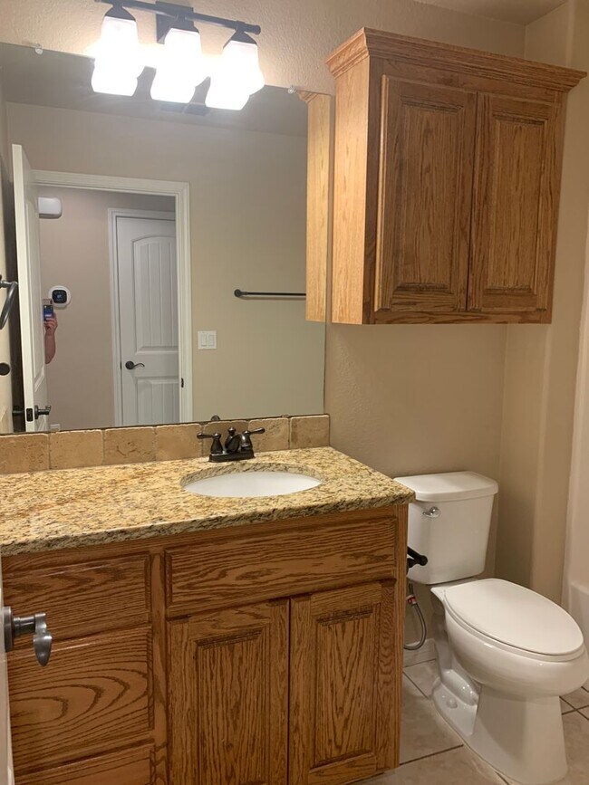 Building Photo - 4301 Sandstone Dr