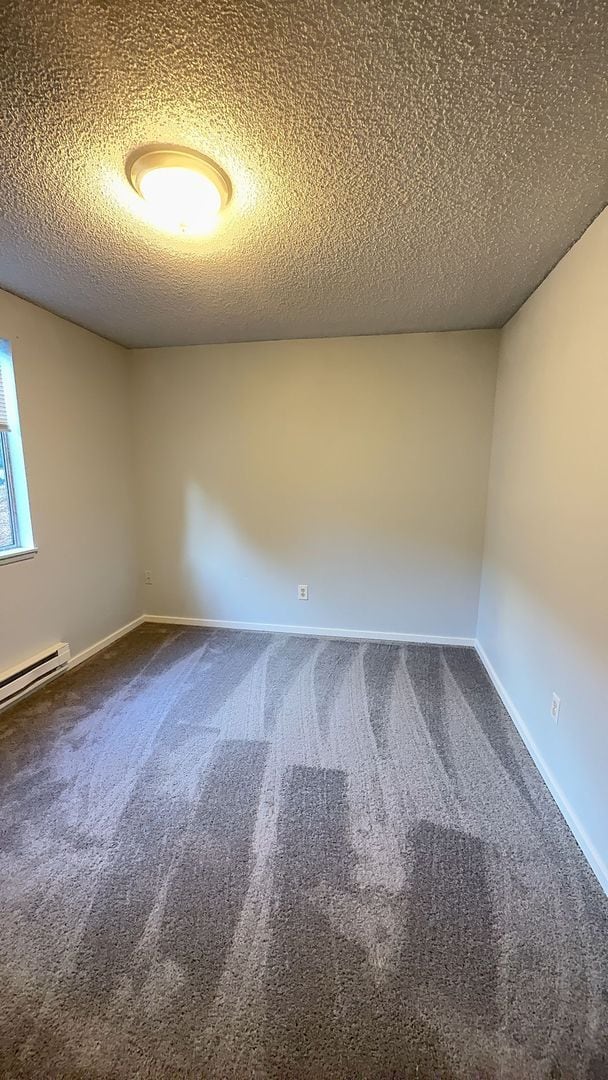 Building Photo - Ground-Level Unit in a Fourplex Near Tacoma Mall