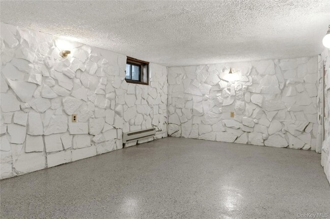 Building Photo - 378 Broadway