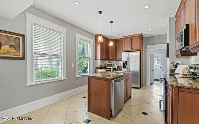 Building Photo - 2623 Forbes St