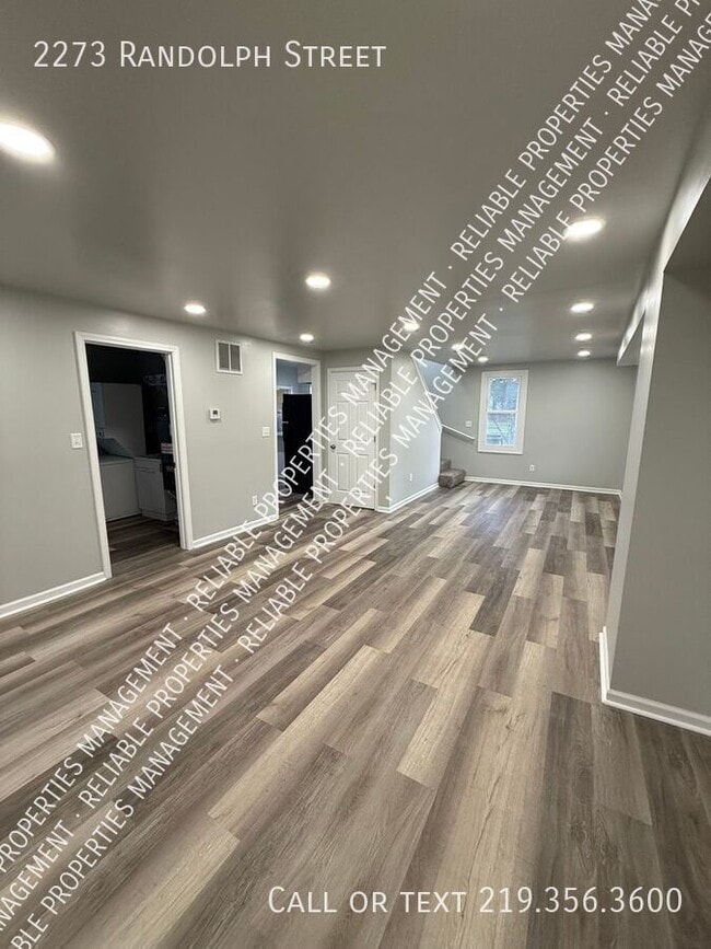 Building Photo - 2273 Randolph St