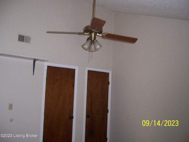 Building Photo - 11007 Walbridge Ct