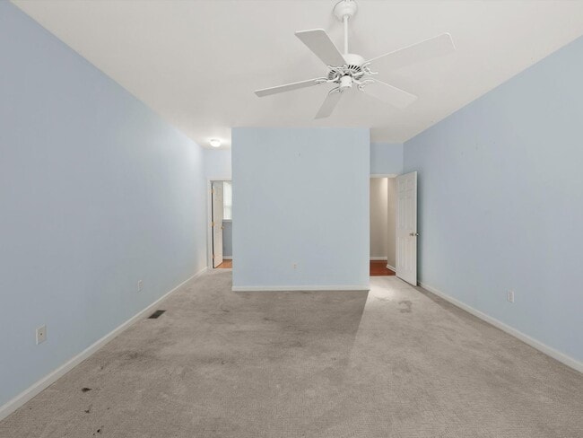 Building Photo - 9 Penhurst Ct