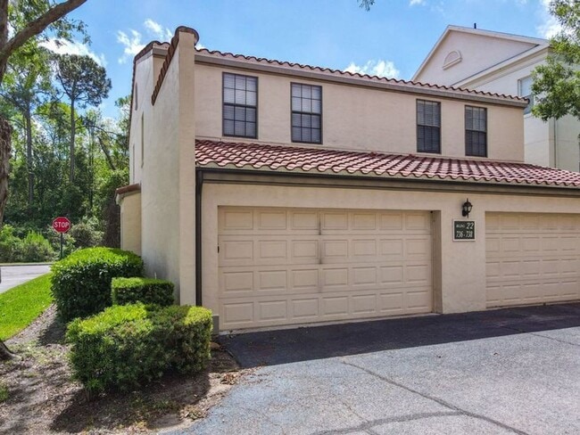 Building Photo - 2 Bedroom 2 Bathroom Townhome is Siena at ...