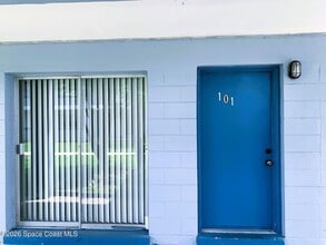 Building Photo - 140 Minna Ln