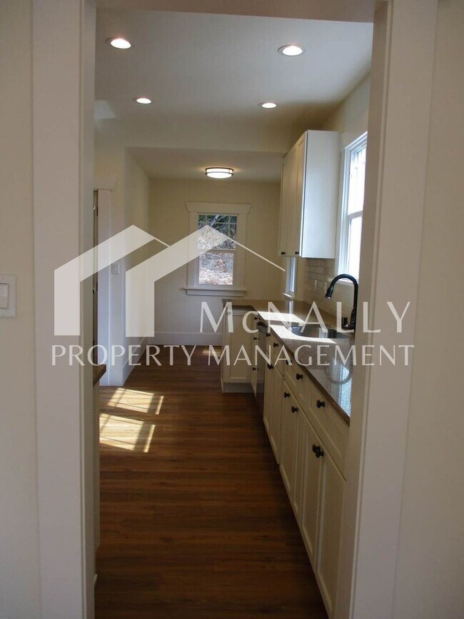 Building Photo - 14714 58th Ave NW