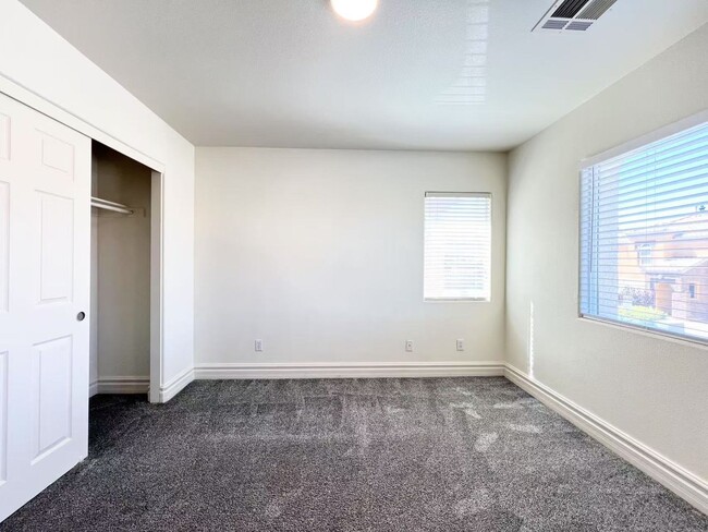 Building Photo - 9773 Marcelline Ave