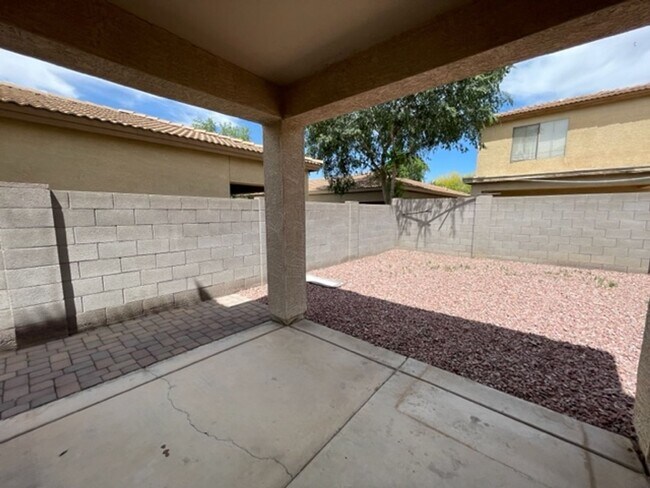 Building Photo - 3 Bedroom plus Den w/2.5 Bathrooms Chandler (AZ Ave. and Warner)