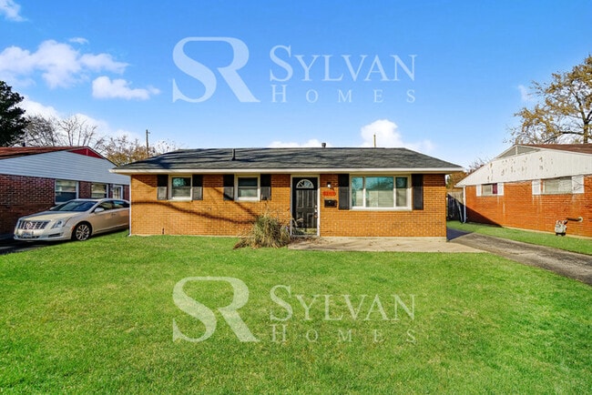 Building Photo - Coming HOME never felt so good!