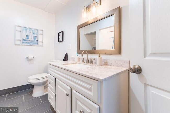 Building Photo - 3809 Ventnor Ave