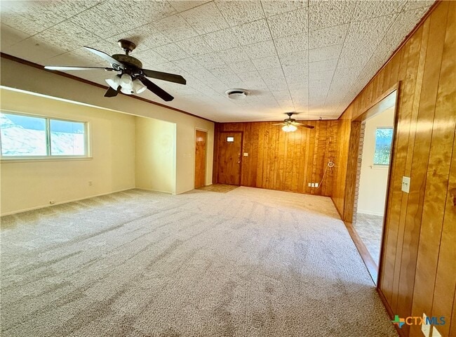 Building Photo - 1050 Elizabeth Ave