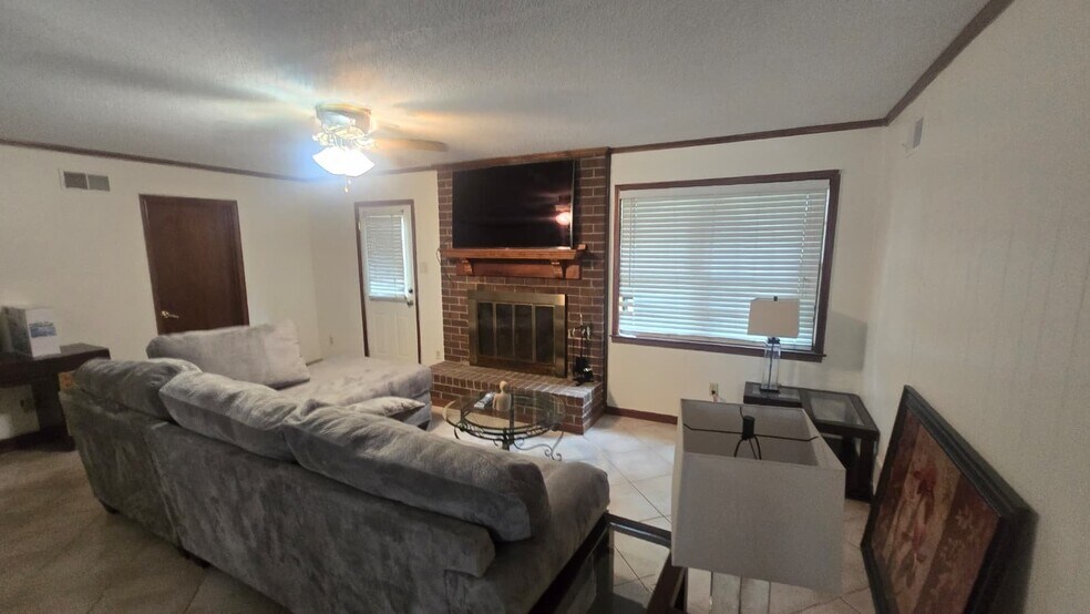 Building Photo - 3830 Brandywine Cove
