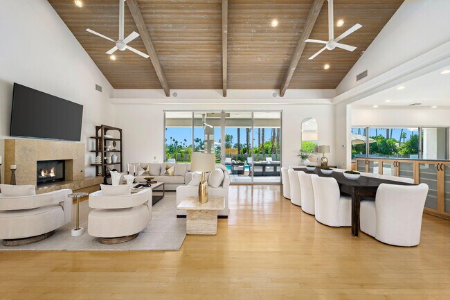 Primary Photo - 41750 Rancho Manana Ln