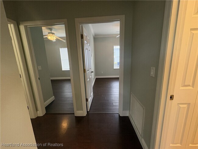 Building Photo - 5548 Castania Dr