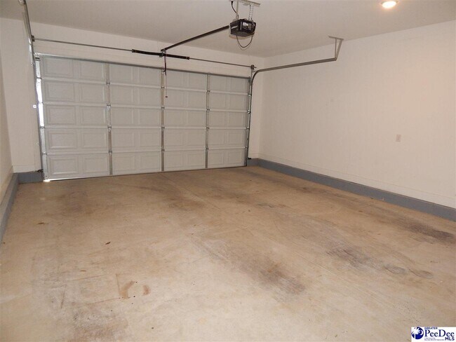 Building Photo - 3750 Tetbury St