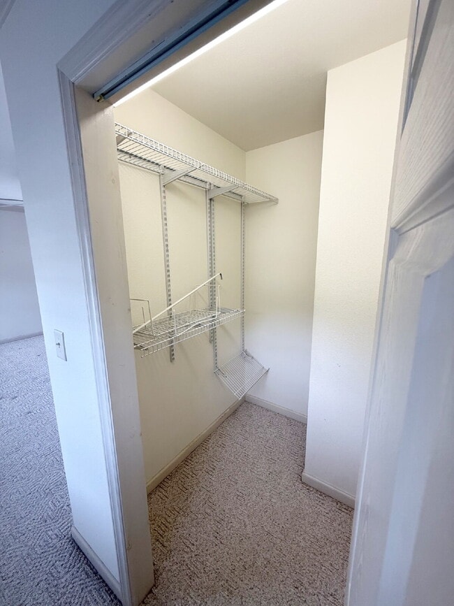 Building Photo - Spacious 3 Bed, 3 Bath Home in Ratcliff Cove Community – Available Soon!