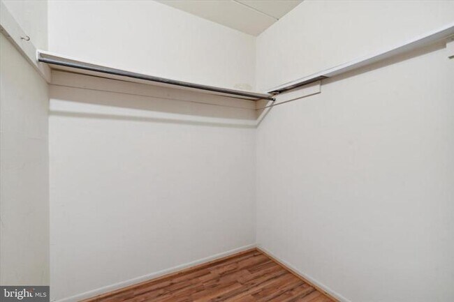 Building Photo - 100 Campbell Cir