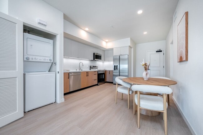 Building Photo - Welcome to the Gramercy