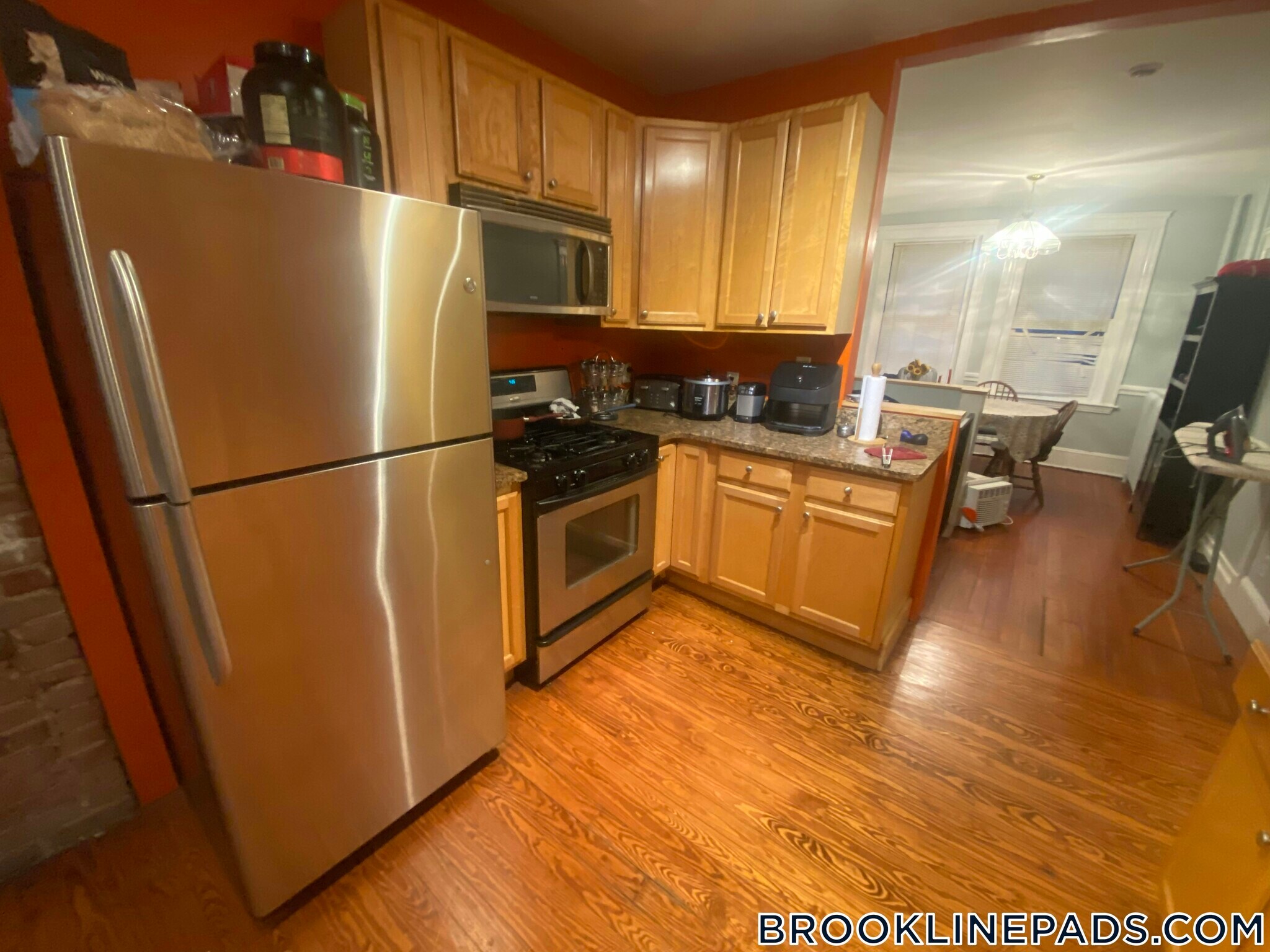 Building Photo - 19 Netherlands Rd