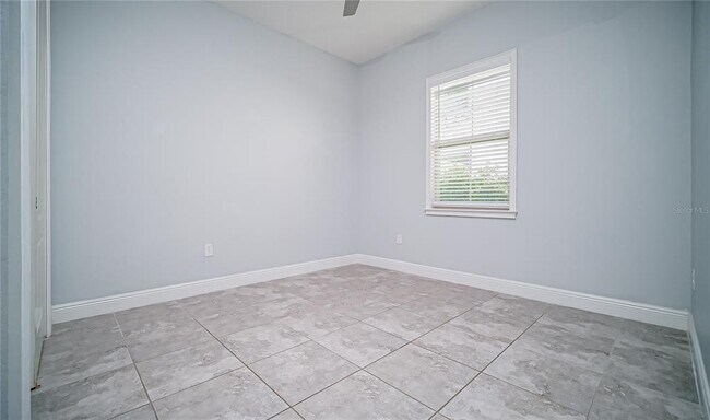 Building Photo - 13306 Halkyn Point