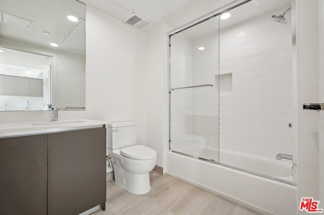 Building Photo - 1814 Federal Ave