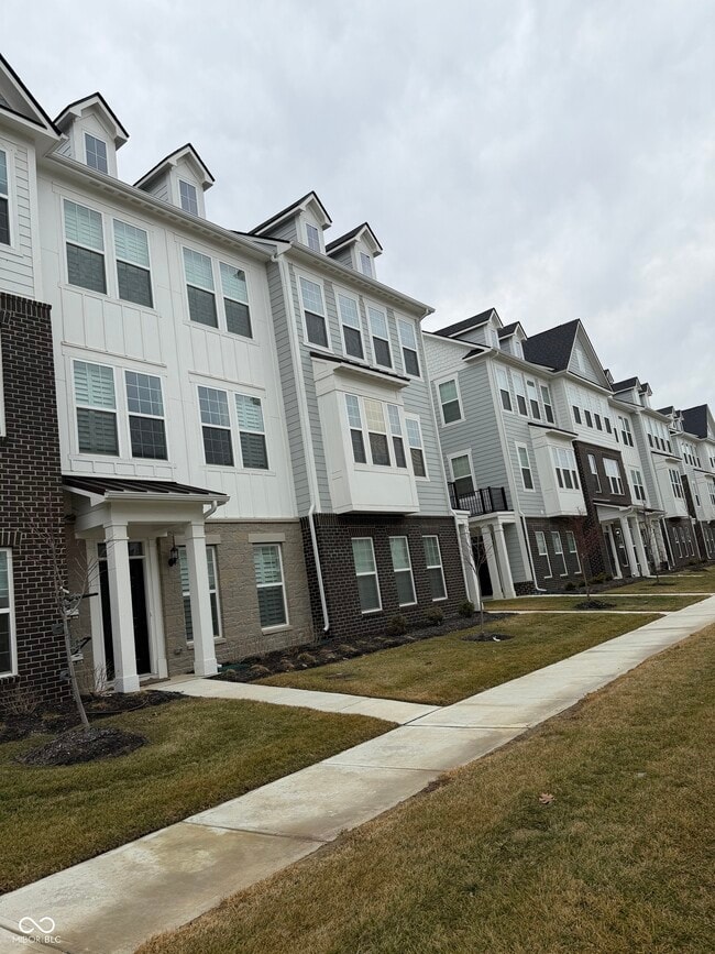 Building Photo - 14517 Pomona Ln