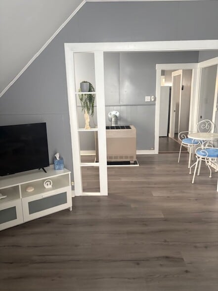 Building Photo - 251 Purchase St